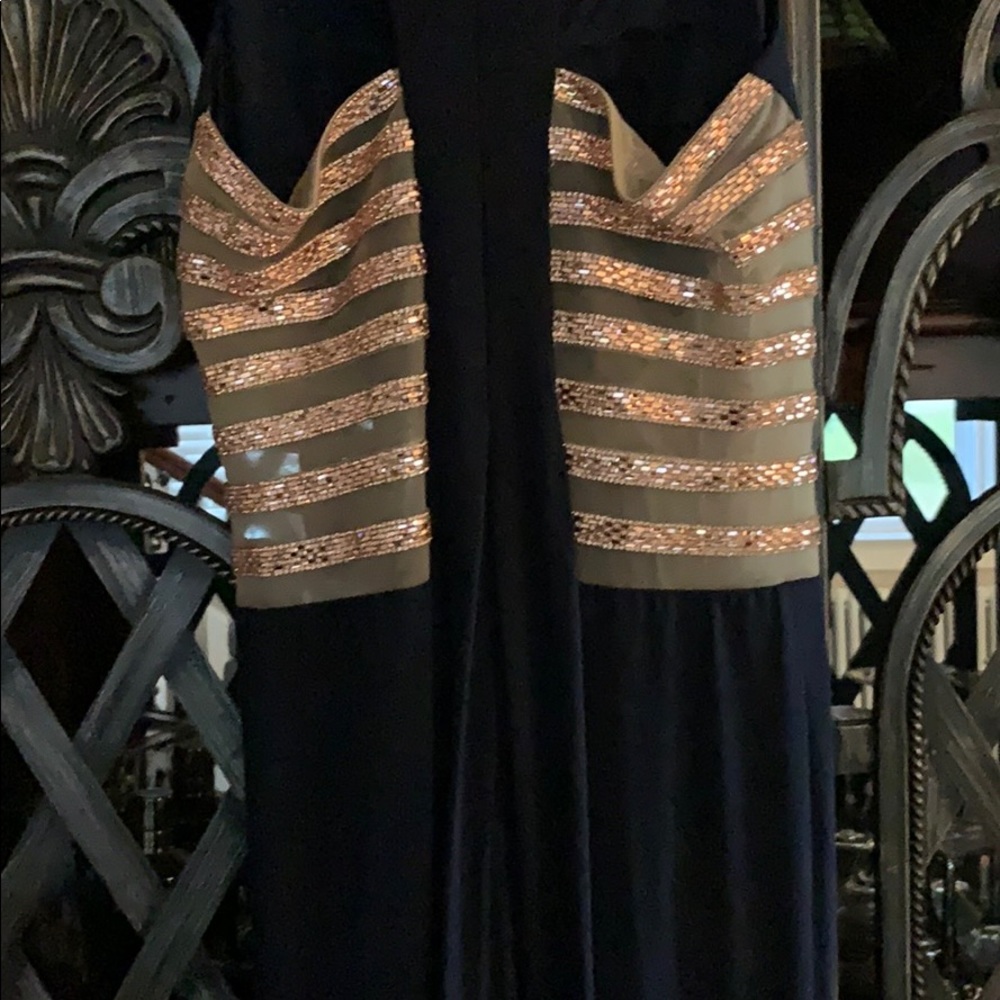 Prom Dress - Picture 2 of 5